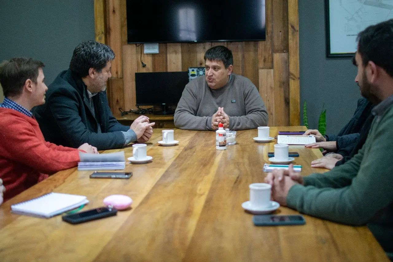 El municipio y la UNVM trabajan en conjunto para mejorar la educación