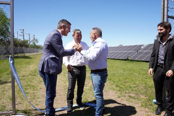 192-Inauguración-del-Parque-de-la-Economía-Solar-en-@ageccordoba-(40)