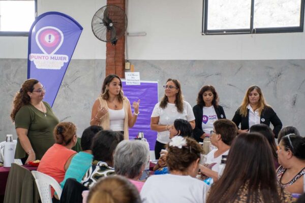 238 Mateada (1)
