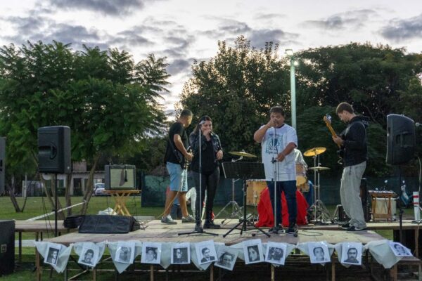 245 A 50 años del último golpe, nos encontramos para hacer memoria (151)