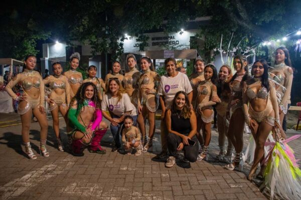 247 MUJERES PROTAGONISTAS_ MUJERES QUE HACEN RAÍZ (15)