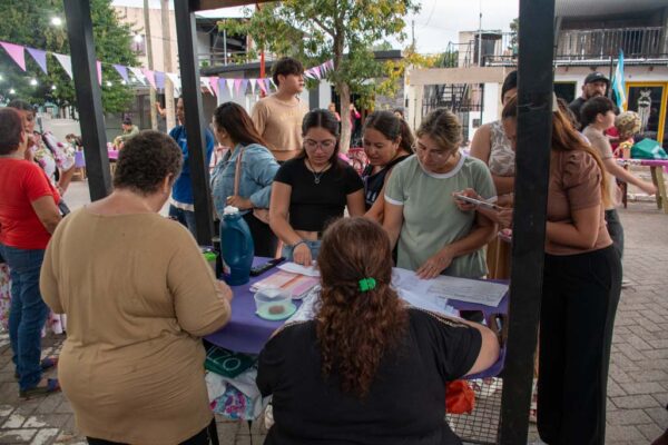 247 MUJERES PROTAGONISTAS_ MUJERES QUE HACEN RAÍZ (9)