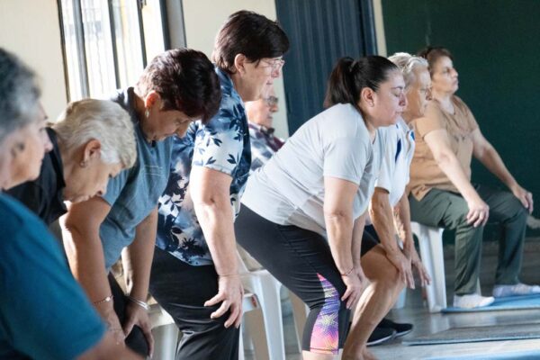 257 Adultos mayores en movimiento (1)