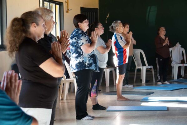 257 Adultos mayores en movimiento (4)