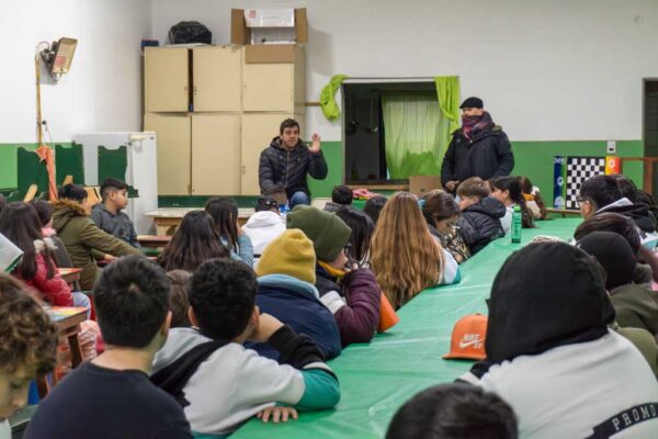288 Entrega de mesas de ambiente (1)