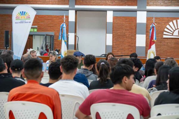 335 VPSA le da voz y decision a sus jovenes (9)