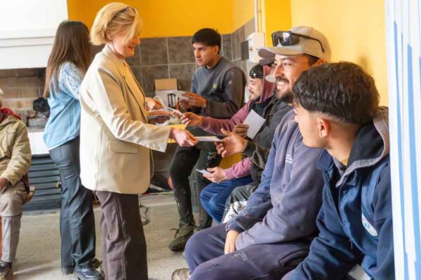 339 Charla de salud (10)