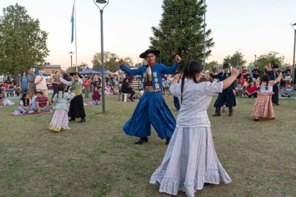 345 Celebramos la Primavera con música, danza y mucha alegría (14)