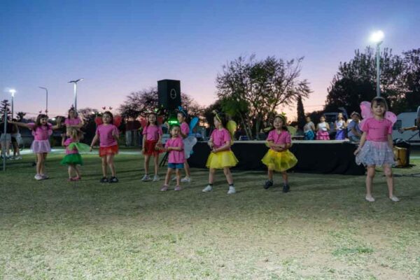 345 Celebramos la Primavera con música, danza y mucha alegría (19)