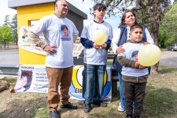 349 Una Estrella Amarilla para recordar a Francisco (11)